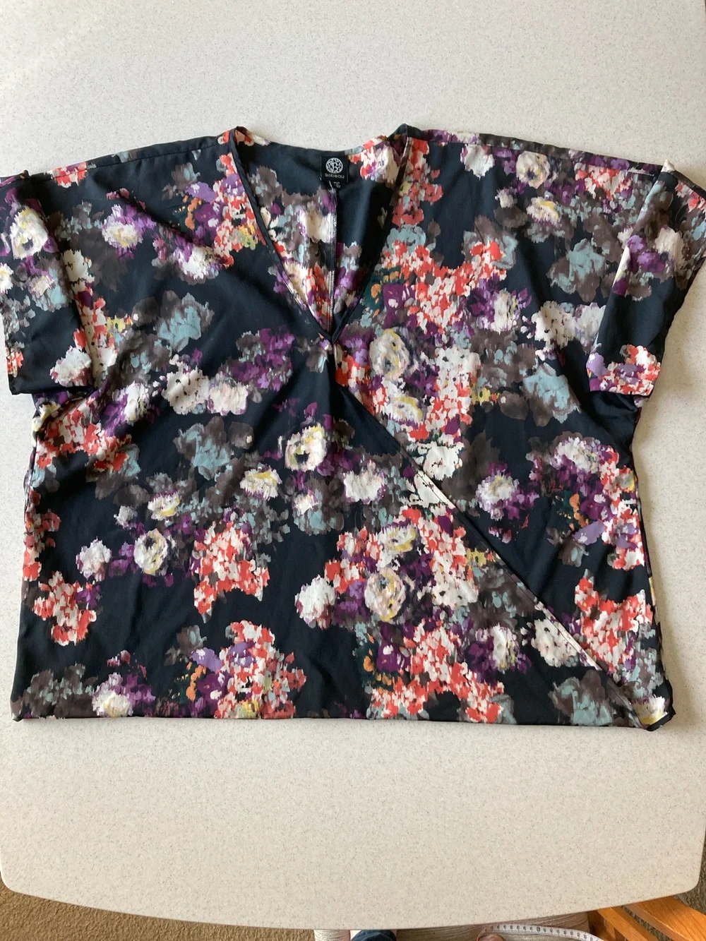 Bobeau Black Floral Wrap-Style V-Neck Blouse - Picture 3 of 10
